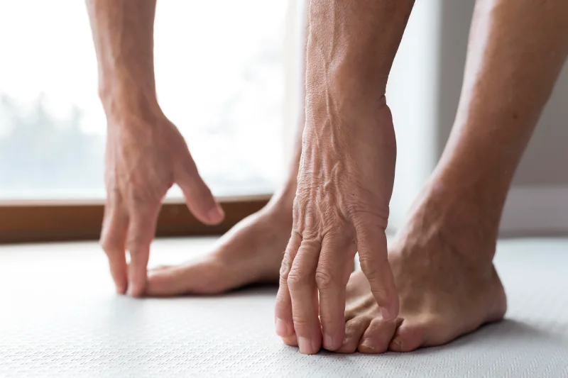 Cuidar los pies en la tercera edad